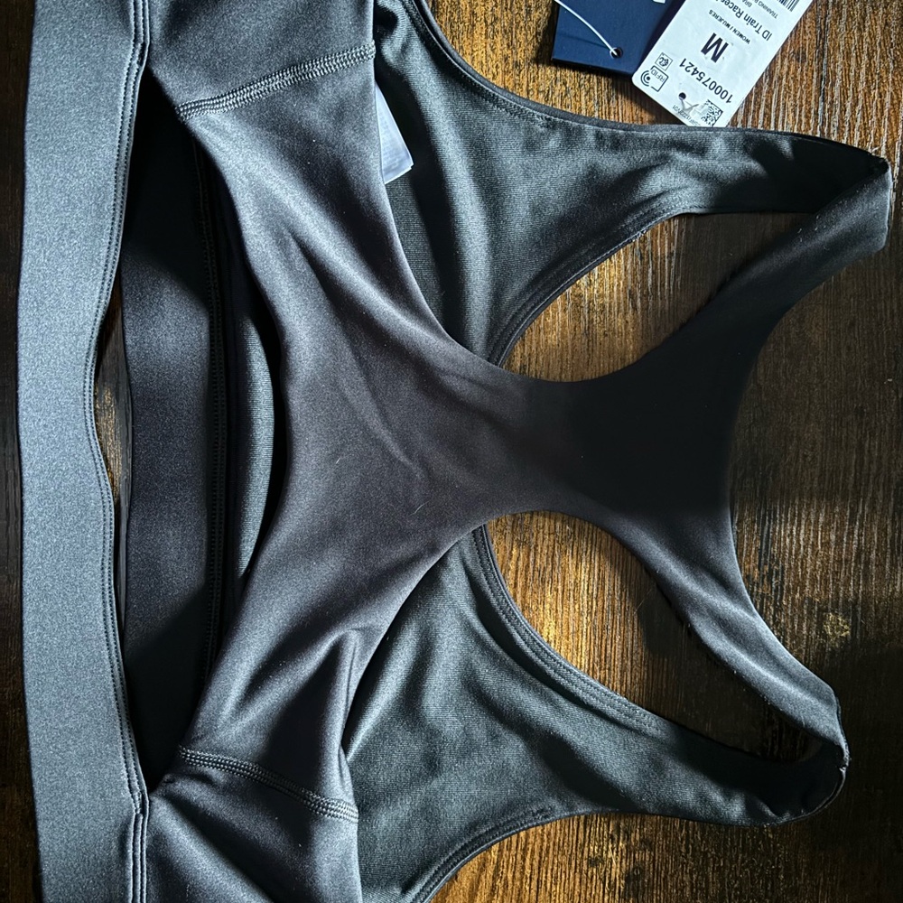 Reebok ID Train Racer Bra - Picture 6 of 10